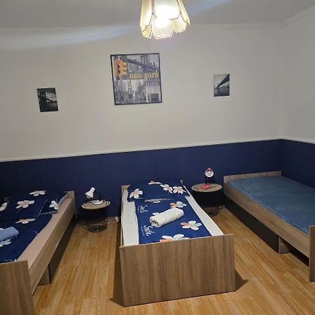 Orsi Apartman / Vendeghaz 케치케메트 외부 사진